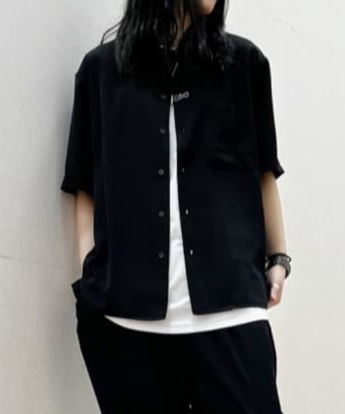 URBAN COLLECTION(アーバンコレクション)の「ドレープツイルルーズ半袖シャツ(シャツ/ブラウス・メンズ・チャコール/ブラック/カーキ・M/L/XL)」の2枚目の写真