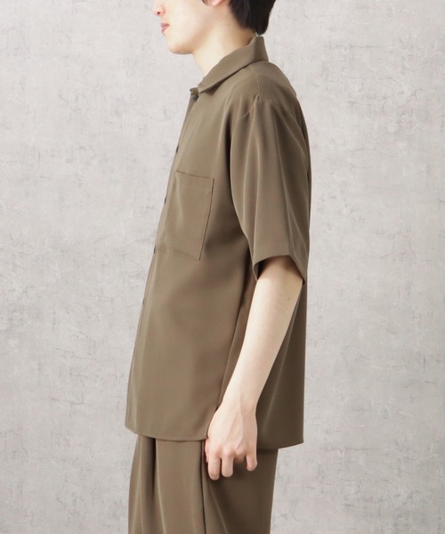 URBAN COLLECTION(アーバンコレクション)の「ドレープツイルルーズ半袖シャツ(シャツ/ブラウス・メンズ・チャコール/ブラック/カーキ・M/L/XL)」の5枚目の写真