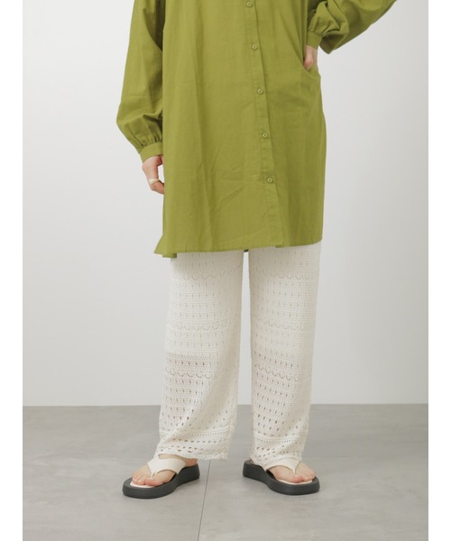 ehka sopo(エヘカソポ)の「裾スカラップニットパンツ(その他パンツ・レディース・オフホワイト/ブラック/ベージュ・フリ-)」の10枚目の写真