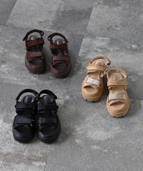 Bonjour Sagan（ボンジュールサガン）の「厚底スポーツサンダル（サンダル・レディース・ベージュ/ブラウン/ブラック・L/M/S）」の13枚目の写真