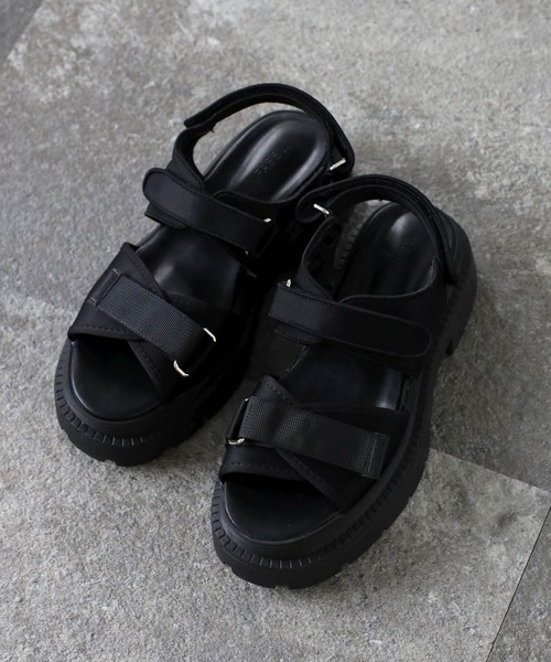 Bonjour Sagan（ボンジュールサガン）の「厚底スポーツサンダル（サンダル・レディース・ベージュ/ブラウン/ブラック・L/M/S）」の7枚目の写真
