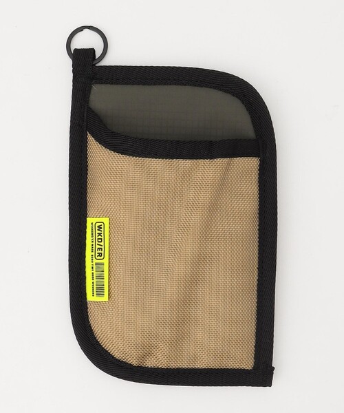 WEEKEND(ER)（ウィークエンダー）の「WEEKEND(ER)/ウィークエンダー SMARTPHONE SACK/スマートフォンサック（スマホグッズ・メンズ・ブラック/オリーブ/ベージュ/イエロー・ONE SIZE）」の3枚目の写真