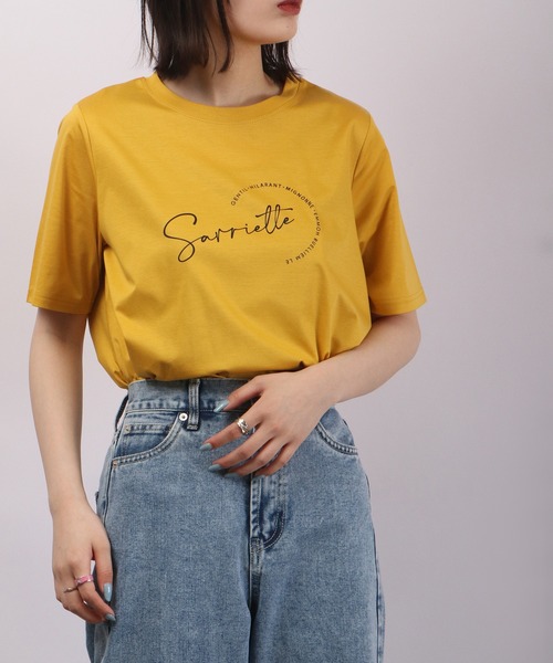 BRODIAEA(ブローディア)の「BRODIAEA ロゴプリント Tシャツ 半袖(Tシャツ/カットソー・レディース・シルバーグレー/ネイビー/イエロー/ラベンダー/オフホワイト/ブラック・40)」の6枚目の写真