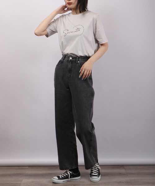 BRODIAEA(ブローディア)の「BRODIAEA ロゴプリント Tシャツ 半袖(Tシャツ/カットソー・レディース・シルバーグレー/ネイビー/イエロー/ラベンダー/オフホワイト/ブラック・40)」の17枚目の写真