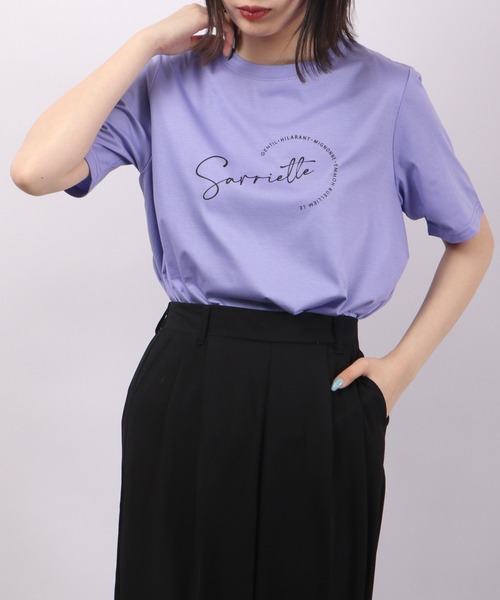 BRODIAEA(ブローディア)の「BRODIAEA ロゴプリント Tシャツ 半袖(Tシャツ/カットソー・レディース・シルバーグレー/ネイビー/イエロー/ラベンダー/オフホワイト/ブラック・40)」の21枚目の写真