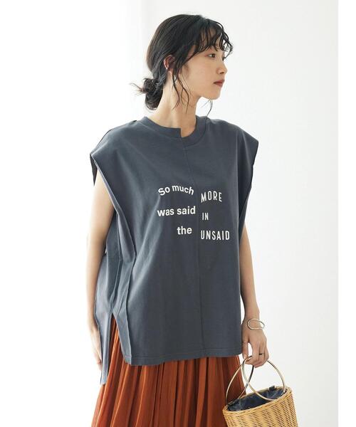 CRAFT STANDARD BOUTIQUE(クラフトスタンダードブティック)の「リメイクロゴカットプルオーバー(Tシャツ/カットソー・レディース・オフホワイト/チャコールグレー/カーキ・FREE)」の14枚目の写真