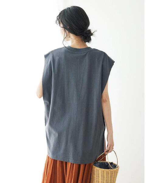 CRAFT STANDARD BOUTIQUE(クラフトスタンダードブティック)の「リメイクロゴカットプルオーバー(Tシャツ/カットソー・レディース・オフホワイト/チャコールグレー/カーキ・FREE)」の5枚目の写真