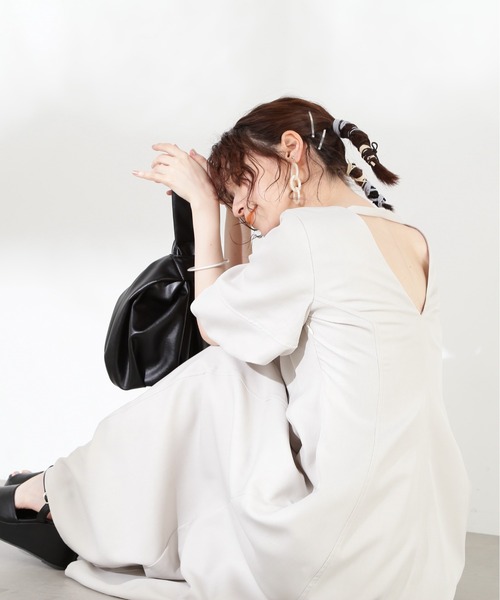 N.(N. Natural Beauty Basic)(エヌエヌナチュラルビューティーベーシック)の「【S Size Line】◆バックシャンワンピース(ワンピース・レディース・ブラック/ナチュラル/グリーン・SMALL/MEDIUM)」の16枚目の写真