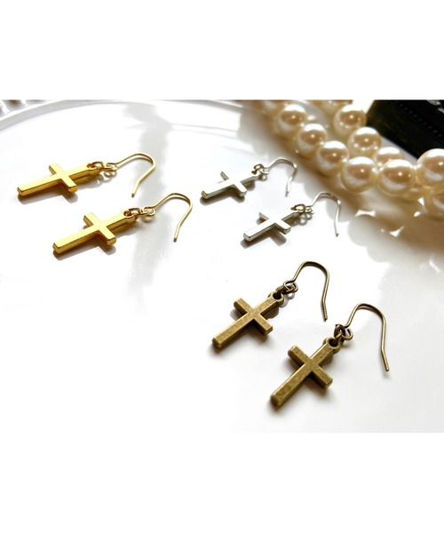 tone(トーン)の「【MUURABBTI】十字架ピアス(MA)(ピアス(両耳用)・レディース・シルバー/その他/ゴールド・FREE)」の4枚目の写真