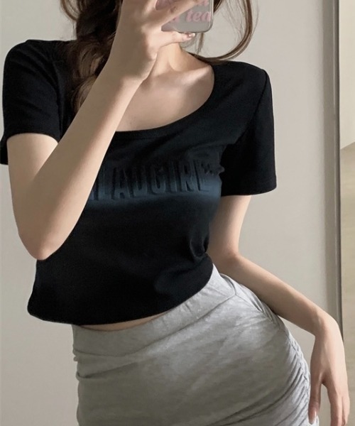 Vipoa（ヴィポア）の「ロゴグラデーションT-shirt（Tシャツ/カットソー・レディース・ブラック/グレー/レッド/ホワイト・FREE）」の8枚目の写真