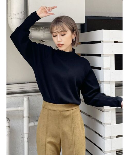 MURUA（ムルーア）の「モダンボトルネックニット（ニット/セーター・レディース・アイボリー/ブルー/ブラック/ベージュ・FREE）」の6枚目の写真