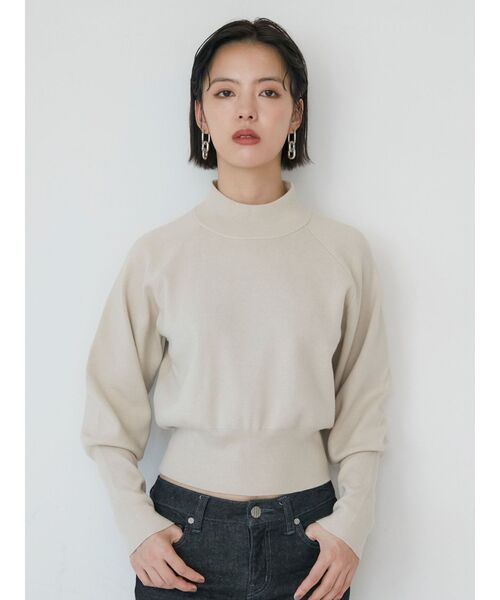 MURUA（ムルーア）の「モダンボトルネックニット（ニット/セーター・レディース・アイボリー/ブルー/ブラック/ベージュ・FREE）」の8枚目の写真