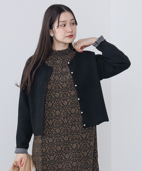 BEAMS HEART(ビームスハート)の「BEAMS HEART / ダブルフェイス パールボタン カーディガン(カーディガン/ボレロ・レディース・ブラック/レッド系その他7/カーキ・FREE)」の6枚目の写真
