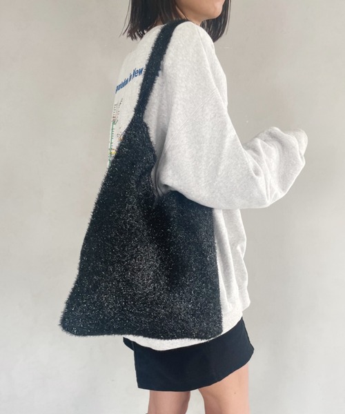 wears(ウェアーズ)の「【A4収納可】キラキラシャギーニットトートバッグ(トートバッグ・レディース・アイボリー/ブラック/シルバー・FREE)」の15枚目の写真
