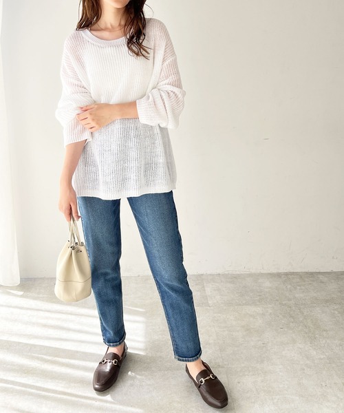 GeeRA(ジーラ)の「モヘアライクシアーオーバーニット(ニット/セーター・レディース・オフホワイト/ブルー・MEDIUM/LARGE)」の4枚目の写真