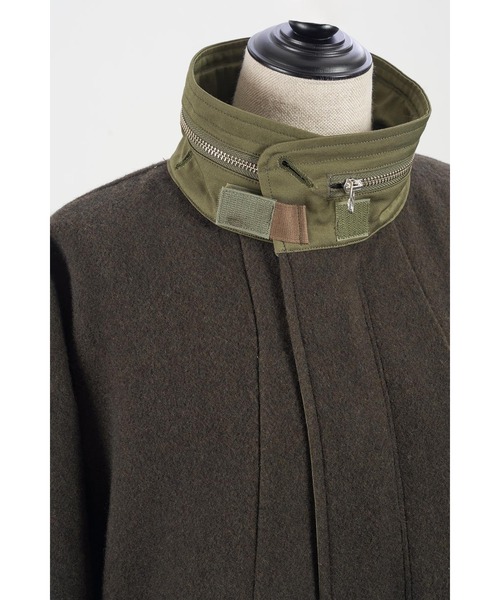 gomme（ゴム）の「モッサ　アーミーコート（ポンチョ・レディース・カーキ/ブラック・MEDIUM）」の12枚目の写真