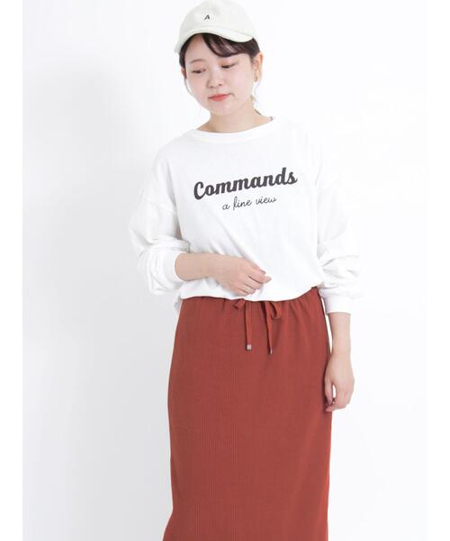 Samansa Mos2（サマンサ モスモス）の「ロゴアソートプリントロングTシャツ（Tシャツ/カットソー・レディース・キナリ/チャコールグレー/オフホワイト・F）」の2枚目の写真