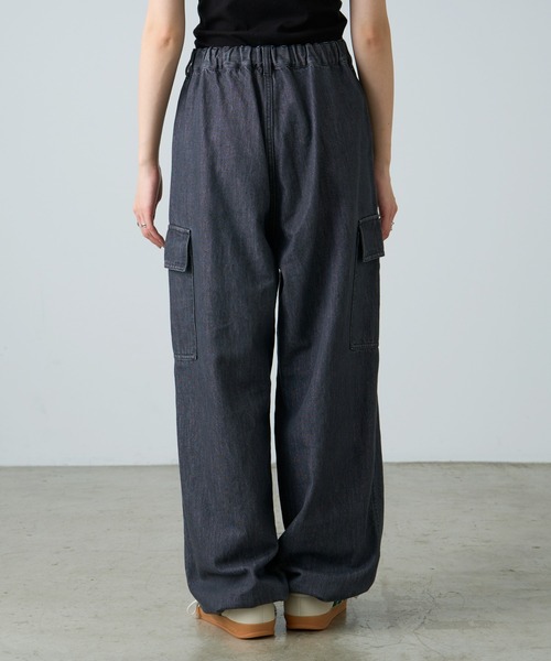 CIAOPANIC TYPY（チャオパニックティピー）の「【TYPYDENIM】カーゴデニム（デニムパンツ・レディース・ネイビー/ブラック・SMALL/MEDIUM）」の21枚目の写真