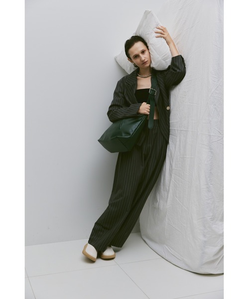 un/neu(アンノイ)の「ボリュームソールリブニットブーツ(ブーツ・レディース・アイボリー/ブラック・M/S/L)」の20枚目の写真