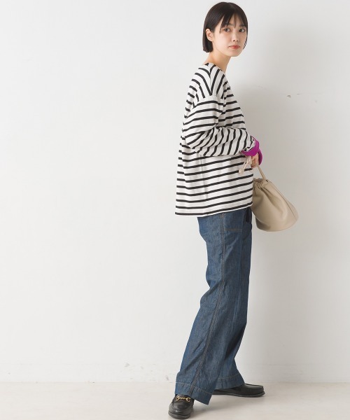 OMNES(オムネス)の「裏フリースあったか長袖Tシャツ(Tシャツ/カットソー・レディース・ベージュ/ホワイト/ホワイト×ブラック/ブラック/グレー系その他/グレー×ホワイト・MEDIUM/LARGE)」の11枚目の写真