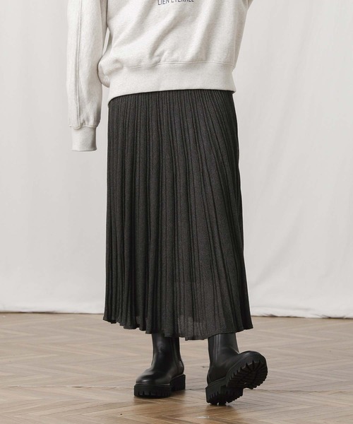 Gready Brilliant（グレディブリリアン）の「ラメニットプリーツフレアスカート（スカート・レディース・ベージュ/チャコールグレー・38）」の7枚目の写真