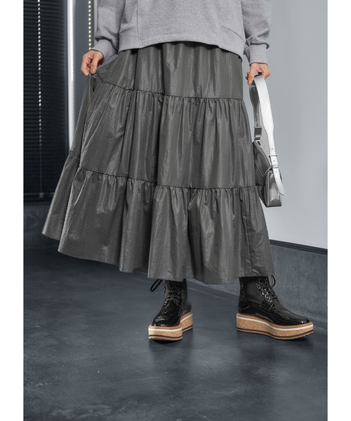 STYLE DELI（スタイルデリ）の「レザー見えグローティアードスカート（スカート・レディース・ベージュ/グレー・FREE）」の14枚目の写真