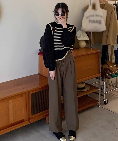 Miniministore(ミニミニストア)の「異素材ドッキングニットセーターレディース(ニット/セーター・レディース・ブラック/アイボリー・フリー)」の4枚目の写真