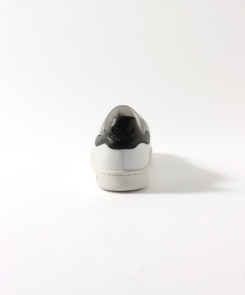 adidas(アディダス)の「WEB限定【adidas / アディダス】STANSMITH LUX(スニーカー・メンズ・ホワイト・27cm/26.5cm/28cm/26cm/27.5cm)」の3枚目の写真