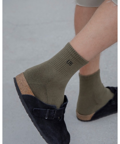 uniform experiment(ユニフォームエクスペリメント)の「SHORT SOCKS(ソックス/靴下・メンズ・カーキ/ホワイト/ブラック・2/3)」の4枚目の写真