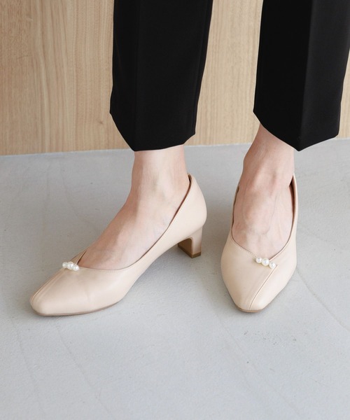 Elura（エルーラ）の「＜2024春ver＞やわらか屈曲ヒール/991943（パンプス・レディース・ブラック/ブラック系その他/アイボリー・SMALL/MEDIUM/LARGE）」の2枚目の写真