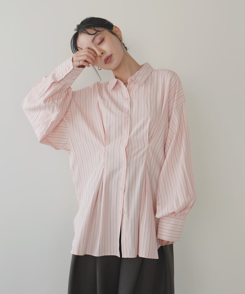 【新品未使用タグ付】完売品 23区 ウエストタックブラウス シャツ 44 白 ウエストタックカラーシャツ（シャツ/ブラウス）｜LIAN（リアン