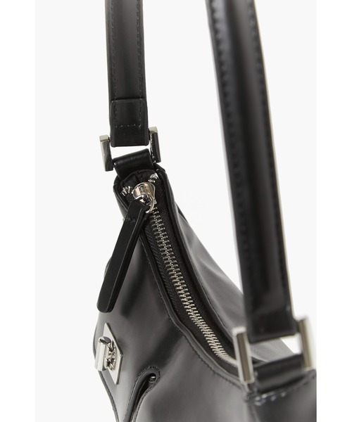 FOREVER 21(フォーエバー トゥエンティーワン)の「ミニショルダーバッグ(ショルダーバッグ・レディース・ブラック/ホワイト・FREE)」の6枚目の写真