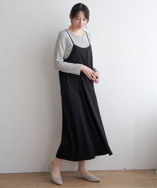 ikka（イッカ）の「【2点セット】キャミワンピアンサンブル（ワンピース・レディース・ベージュ/ブラック・S/M/L）」の3枚目の写真