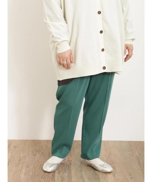 Samansa Mos2（サマンサ モスモス）の「【Lサイズ / WEB限定】スッキリテーパードパンツ（スラックス・レディース・チャコールグレー/グリーン/ベージュ/ブラック/オリーブ・M/L）」の5枚目の写真