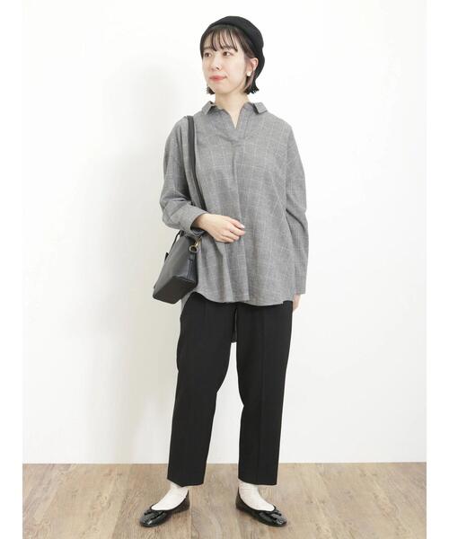 Samansa Mos2（サマンサ モスモス）の「【Lサイズ / WEB限定】スッキリテーパードパンツ（スラックス・レディース・チャコールグレー/グリーン/ベージュ/ブラック/オリーブ・M/L）」の13枚目の写真