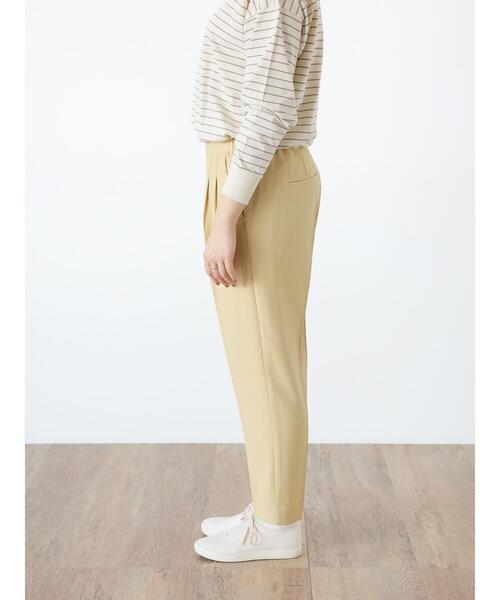 Samansa Mos2（サマンサ モスモス）の「【Lサイズ / WEB限定】スッキリテーパードパンツ（スラックス・レディース・チャコールグレー/グリーン/ベージュ/ブラック/オリーブ・M/L）」の18枚目の写真