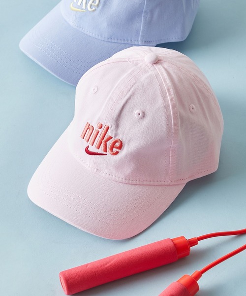 NIKE（ナイキ）の「NIKE NAN NIKE SWOOSH CURVE BRIM CAP（キャップ