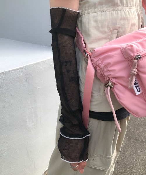 CONTROL FREAK / CTFK（コントロールフリーク）の「CONTROL FREAK(コントロールフリーク)シアーアームカバー（アームカバー・レディース・ブラック/ブルー/アイボリー・FREE）」の11枚目の写真