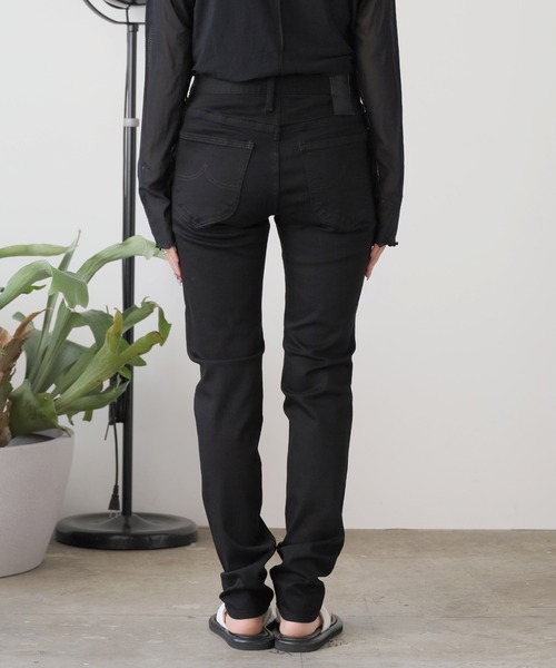 WHEIR(ウェア)の「WHEIR/ウェア ハイパーストレッチジーンズ(デニムパンツ・メンズ・ダークブラック/ワンウォッシュ・31/29/27)」の12枚目の写真
