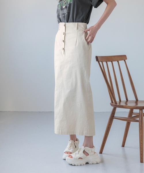 LOWRYS FARM（ローリーズファーム）の「アサタイトスカート 110320（スカート・レディース・レッド/アイボリー/ブラック/ブラウン・MEDIUM/LARGE）」の13枚目の写真