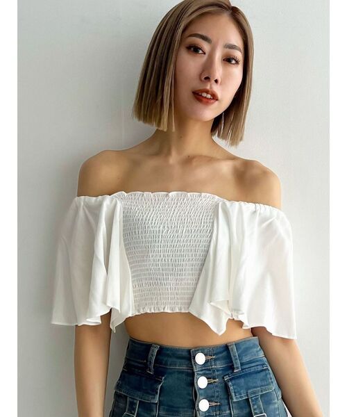 EMODA（エモダ）の「ペタルスリーブショートトップ（Tシャツ/カットソー・レディース・その他/ブラック/アイボリー・FREE）」の2枚目の写真