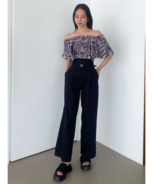 EMODA（エモダ）の「ペタルスリーブショートトップ（Tシャツ/カットソー・レディース・その他/ブラック/アイボリー・FREE）」の10枚目の写真