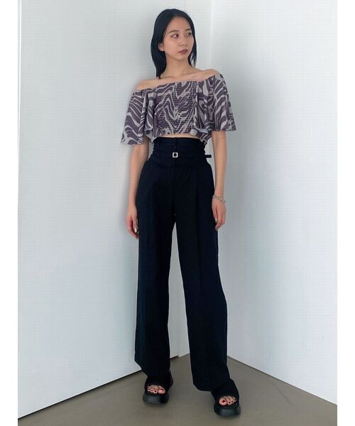 EMODA（エモダ）の「ペタルスリーブショートトップ（Tシャツ/カットソー・レディース・その他/ブラック/アイボリー・FREE）」の11枚目の写真