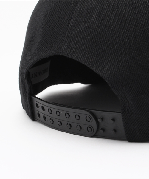 WEGO（ウィゴー）の「WEGO/スタースタッズベースボールキャップ（キャップ・メンズ・ホワイト/ブラック・FREE）」の8枚目の写真