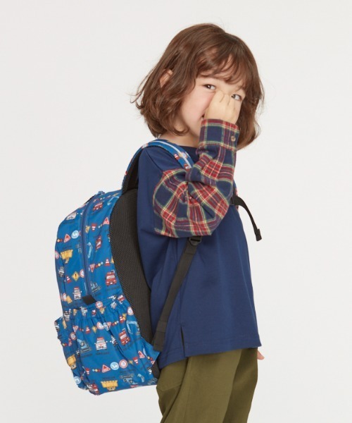 Kids Foret(キッズフォーレ)の「プードル・働く車総柄撥水ボンディングリュック(バックパック/リュック・キッズ・ピンク/ブルー/ライトベージュ/グリーン・M/L)」の17枚目の写真