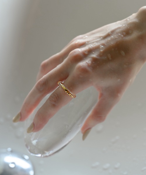 muku（ムク）の「ニュアンスクリアリング（リング・レディース・シルバー/ゴールド・13）」の3枚目の写真