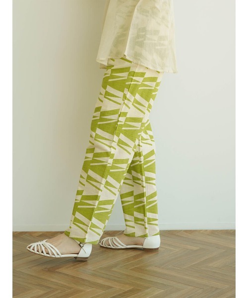 FIKA.(フィーカ)の「Geometric wide pants(その他パンツ・レディース・ライム/ブラック・MEDIUM)」の8枚目の写真