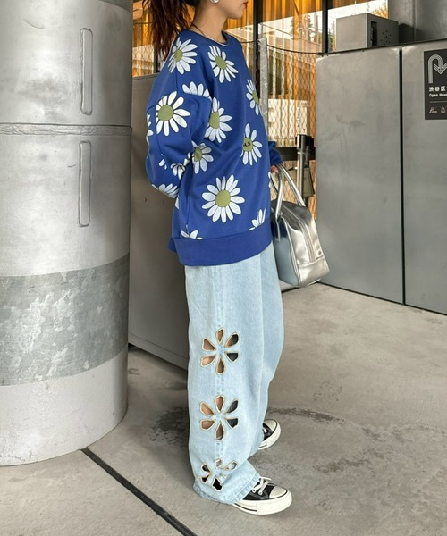 HELLO.SANFRANCISCO（ハローサンフランシスコ）の「【HELLO.SANFRANCISCO】マーガレットプリントオーバースウェット（スウェット・レディース・ピンク/グレー/ブルー/レッド・ONE SIZE）」の20枚目の写真