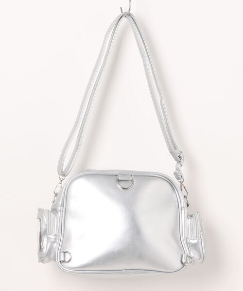 SPINNS（スピンズ）の「ねこ耳ショルダーバッグ（ショルダーバッグ・メンズ・シルバー/ブラック・ONESIZE）」の3枚目の写真