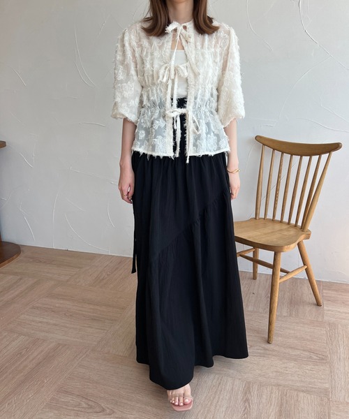 raffime（ラフィミー）の「シャーリング肩リボンキャミワンピース（ワンピース・レディース・カーキ/ブラック/オフホワイト・フリー）」の16枚目の写真